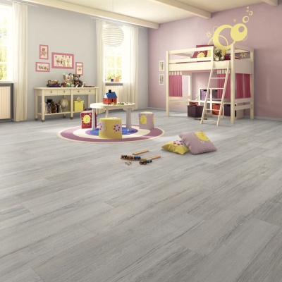 Ламинат Egger Home EHL 145 Дуб Элва серый 8/32 с фаской  1.99м2/уп.