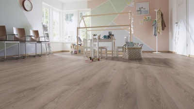 Ламинат Kronotex Mammut D4727 Дуб Горный серый с фаской 1,387 м2\уп.