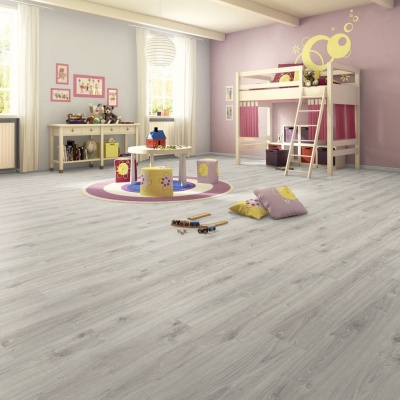 Ламинат Egger Home EHL 140 Дуб Церматт светлый 8/33 1.99м2/уп.