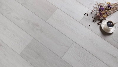 Кварцвиниловая плитка Betta Villa V113 Дуб Лаурия 4,5мм 2,245м2\уп.