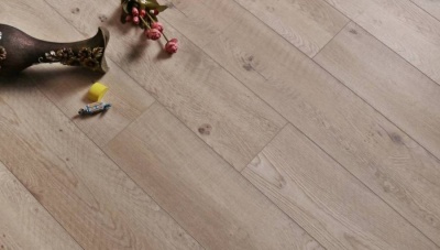 Кварцвиниловая плитка Betta Villa V105 Дуб Новара 4,5мм 2,245м2\уп.