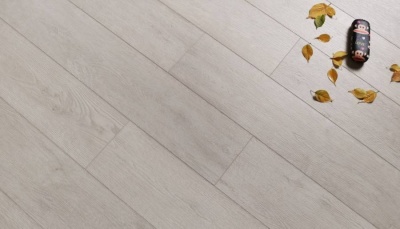 Кварцвиниловая плитка Betta Villa V115 Дуб Трамин 4,5мм 2,245м2\уп.