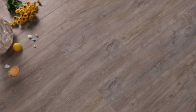 Кварцвиниловая плитка Betta Villa V101 Дуб Виано 4,5мм 2,245м2\уп.