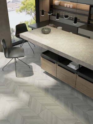 Ламинат Egger Дуб Кестинкорт пепел EPL243F4CR 8мм 33 класс без фаски 2,5427м2\уп.