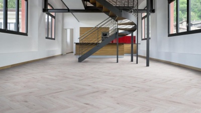 Ламинат Kronotex Herringbone 3516 A/B Дуб Бордо с фаской 1,238 м2\уп.