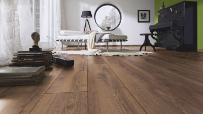 Ламинат Kronotex Mammut D4726 Дуб Горный коричневый с фаской 1,387 м2\уп.