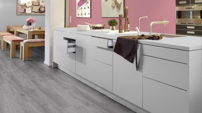 Ламинат Kronotex Mammut D3670 Дуб Макро светло-серый с фаской 1,387 м2\уп.