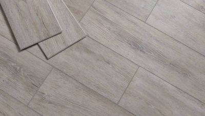 Кварцвиниловая плитка Betta Villa V102 Дуб Эмполи 4,5мм 2,245м2\уп.