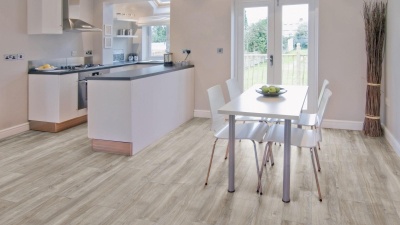 Ламинат Kronotex Amazone D3662 Дуб Монтмело серебряный с фаской 1,300 м2\уп.