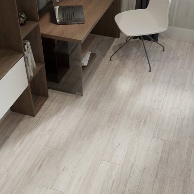 Ламинат Egger Home EHL 227 Сосна Лавиани белая 8/32 с фаской  1.99м2/уп.