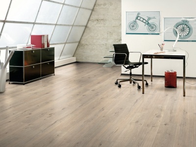 Ламинат Egger Home EHL 135 Дуб Репино 8/32 1.99м2/уп.