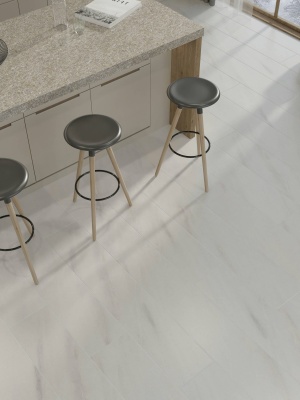 Ламинат Egger Aqua+ Мрамор Леванто белый EPL245 8мм 33 класс c фаской 2,5427м2\уп.