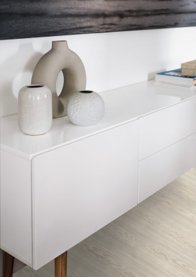 Ламинат Egger Дуб Сория белый EPL177 8мм 32 класс  1.99м2/уп. с фаской