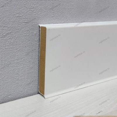 Плинтус Dollken Cubu Flex Life 80 мм цвет белый (1013) 2.5 м.п./шт.