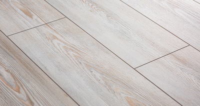 Ламинат Kastamonu Floorpan EMERALD Сосна Монтана FP558 12/33 c фаской 1.864м2/уп.