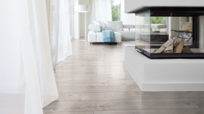 Ламинат Kronotex Mammut D3179 Дуб Эверест белый с фаской 1,387 м2\уп.