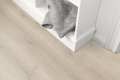 Ламинат Egger Дуб Эльтон белый EPL137 8мм 32 класс 1.99м2/уп. с фаской - изображение 5