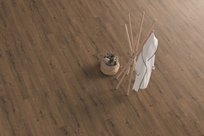 Ламинат Egger Дуб Даннингтон тёмный EPL075  8мм 32 класс 1.99м2/уп. с фаской - изображение 5