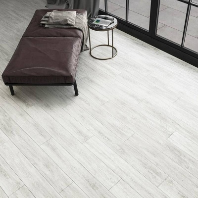 Ламинат AGT Armonia Slim Минори PRK303 8мм 32 класс с фаской 2,1943м2 - изображение 2