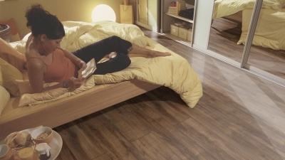 Ламинат Kronotex Exquisit Plus D3664 Дуб Монтмело Тоффи с фаской 2,694 м2\уп. - изображение 5