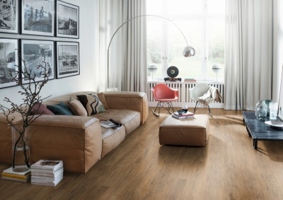 Ламинат Egger Home EHL 159 Дуб Честер коричневый 12/33 с фаской 1.5м2/уп. - изображение 2