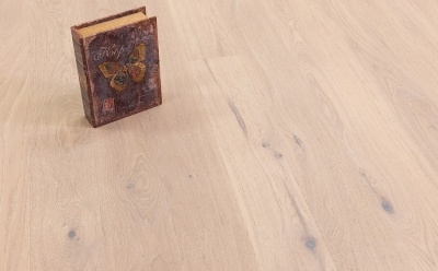 Паркетная доска Polarwood Oak Premium 138 Artist White, однополосная, 14х138х1800, 2 м2 уп.,  c 2 cторонней фаской, селекция Country - изображение 2