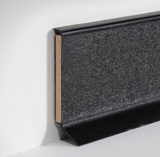 Плинтус Dollken S100 100 мм цвет черный (1144) 2.57 м.п./шт.